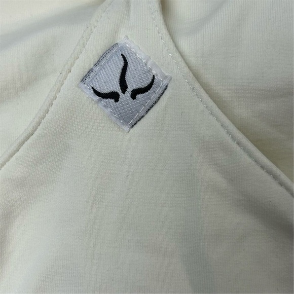 Prana Women's Halter Neck White Sleeveless Tank Top Size S size tag missing - Picture 7 of 9